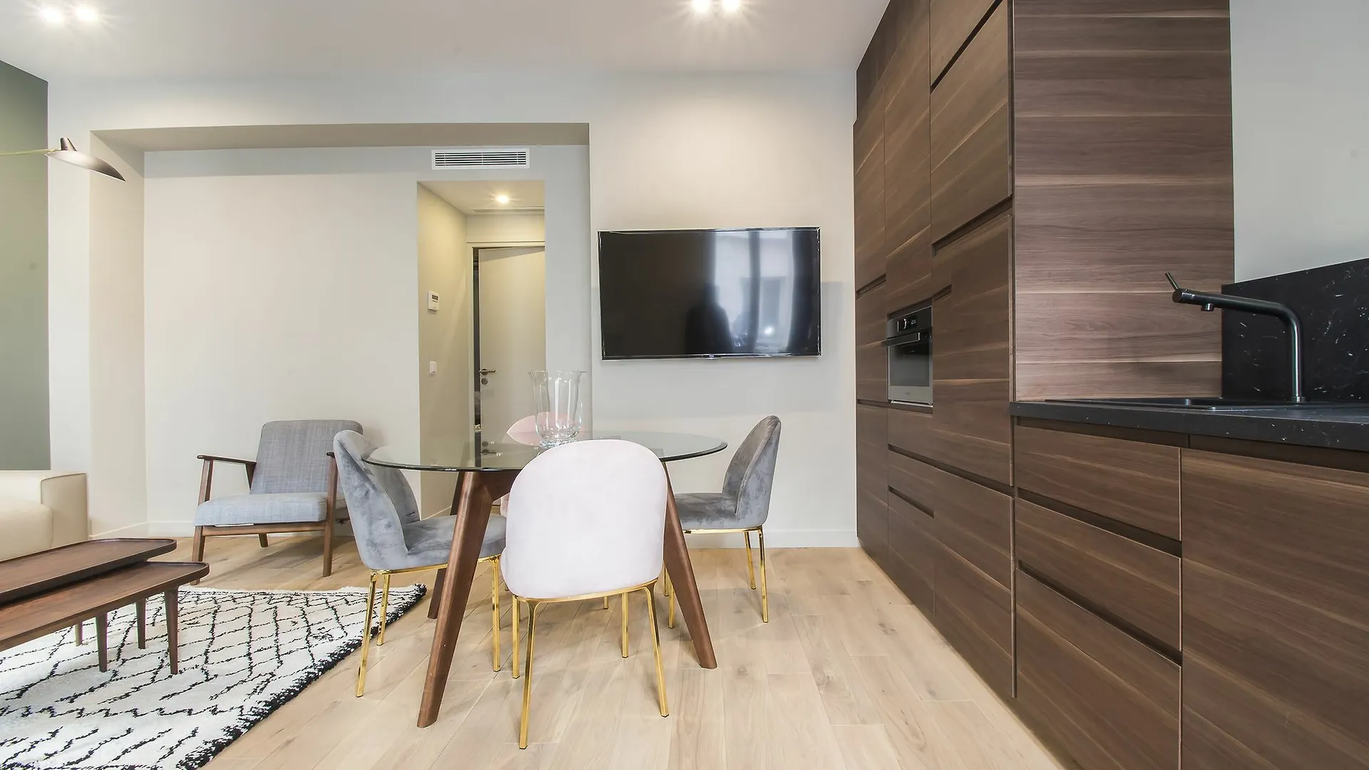 Luxury Apartment In Paris - Republique France