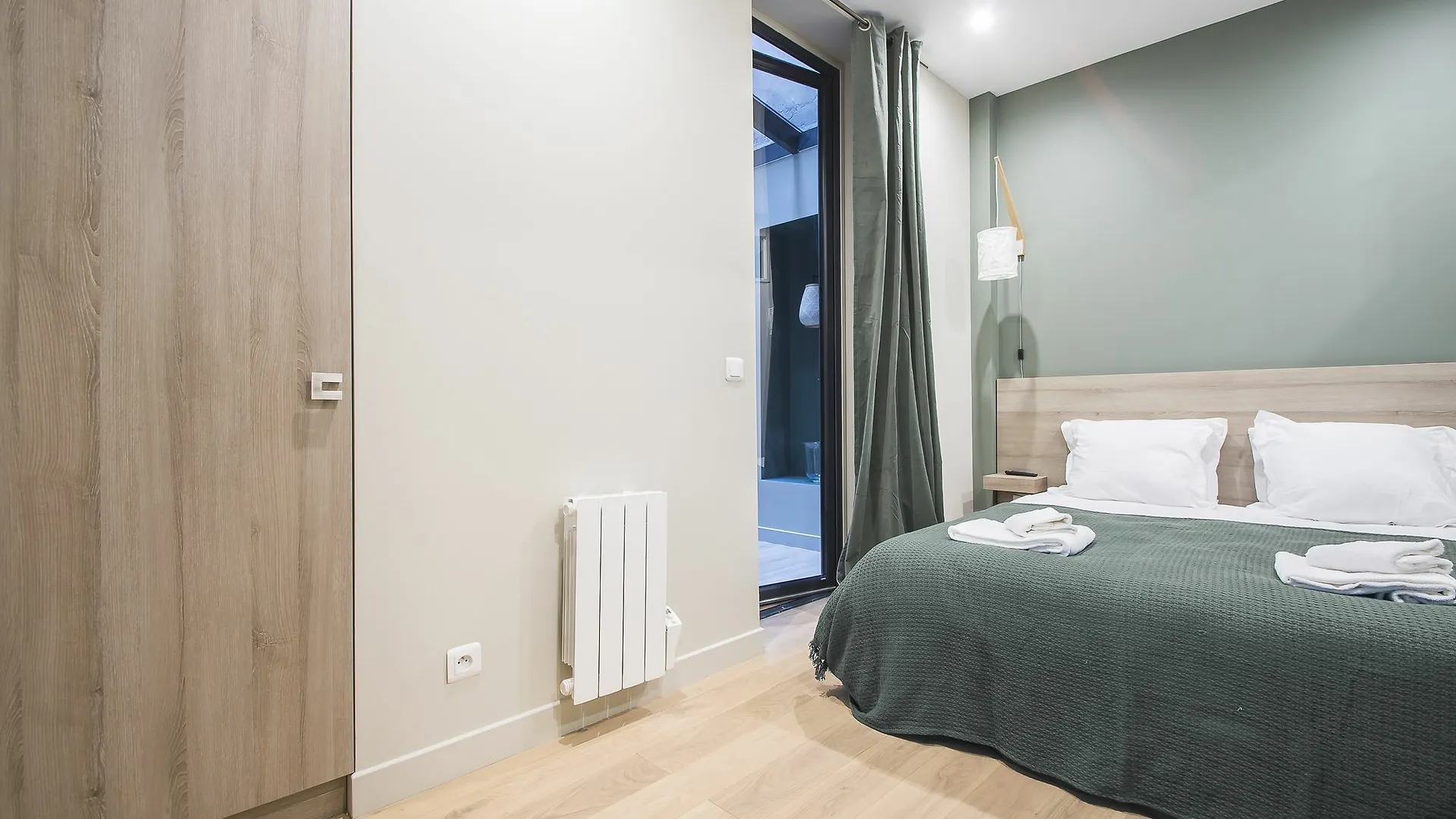 Luxury Apartment In Paris - Republique