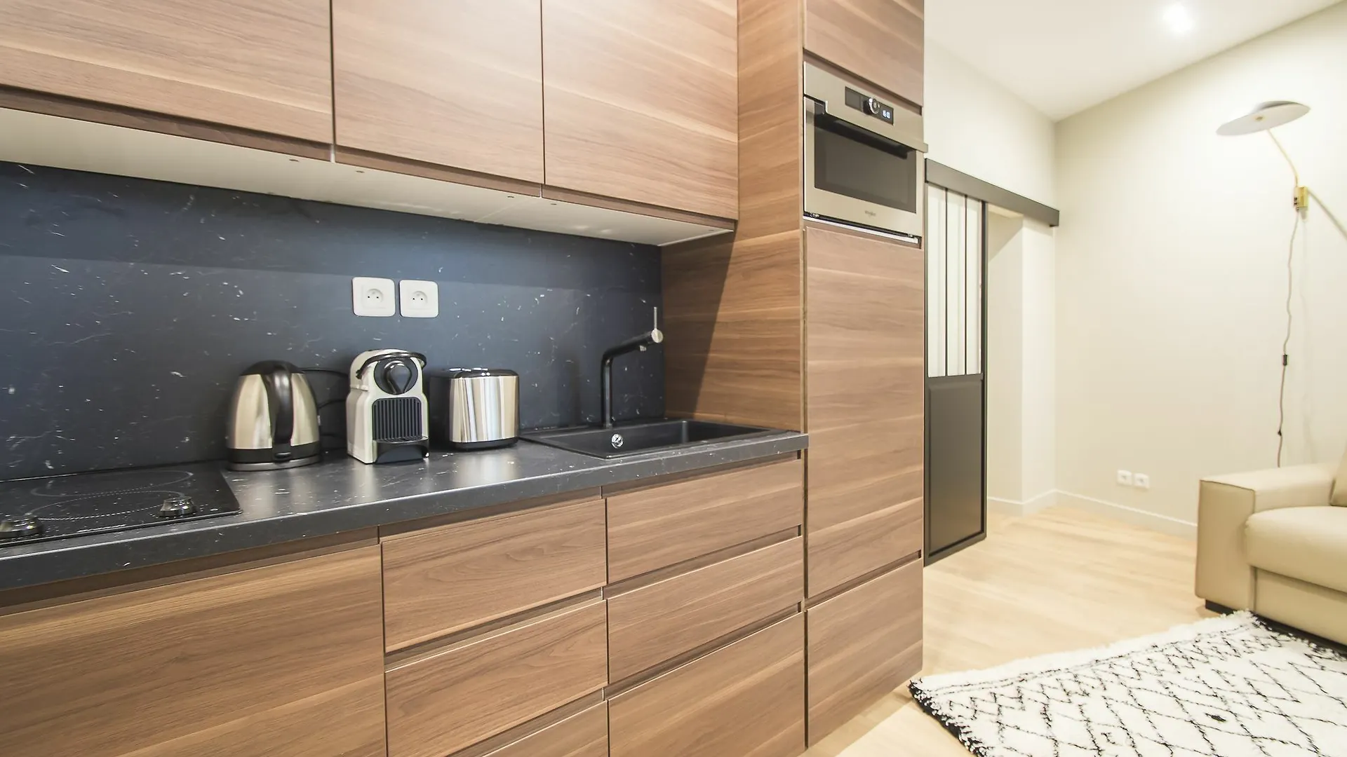 Luxury Apartment In Paris - Republique